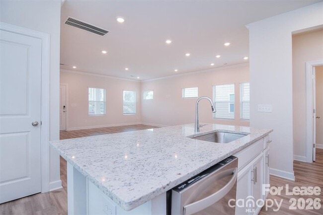 Building Photo - 14205 Laughing Gull Dr