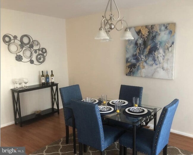 Building Photo - 623 Candlestick Ln