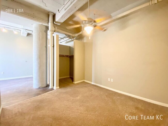 Building Photo - West 7th Street Loft For Rent