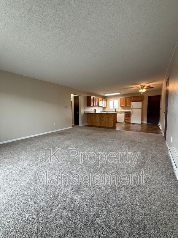 Building Photo - 4604 3rd Ave S