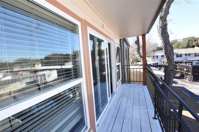 Building Photo - 2833 Kings Rd