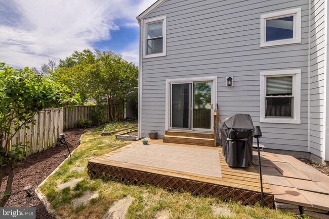 Building Photo - 6015 Good Lion Ct