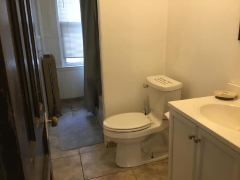 Building Photo - 931 Brayton Park Pl