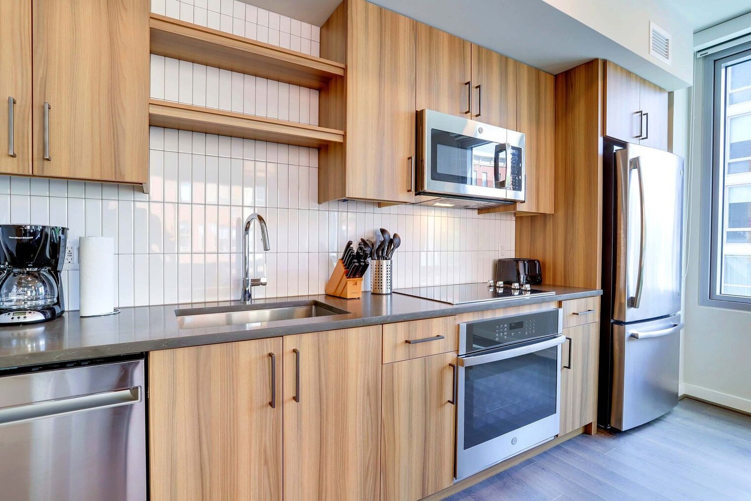 Building Photo - 1122 N Hudson St