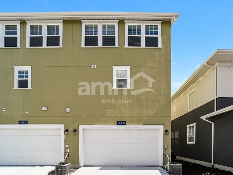 Building Photo - 6056 W South Jordan Pky
