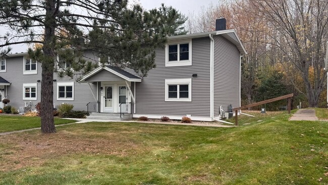 Building Photo - 707 Bong Blvd