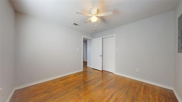 Building Photo - 2620 W Washington St