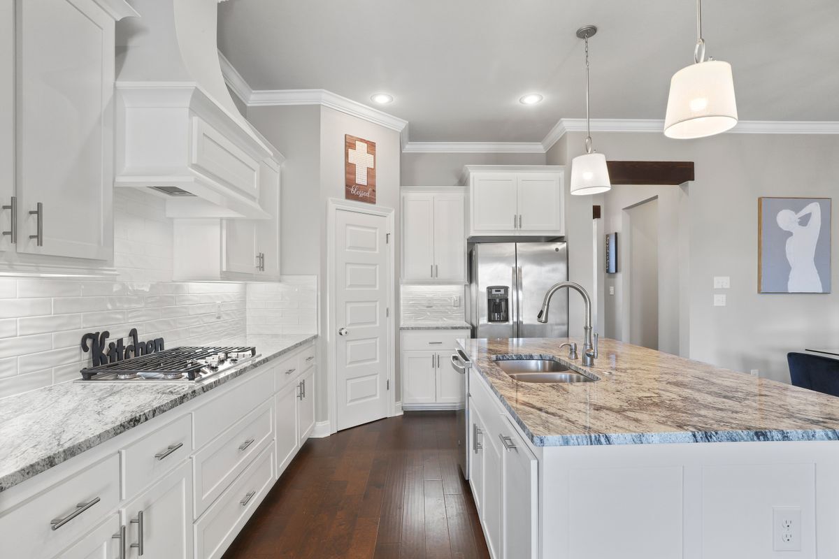 Building Photo - 825 Mano Myrtle Dr