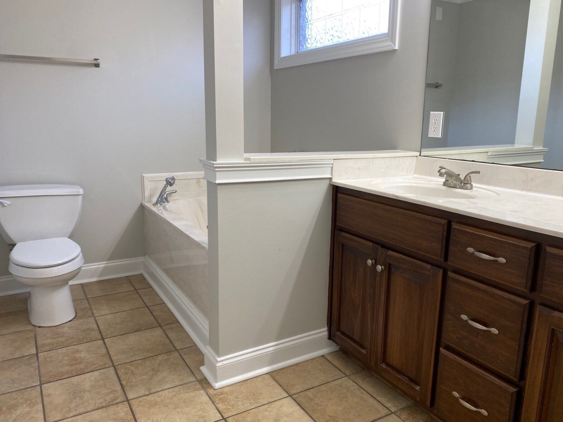 Building Photo - 32 Wyndelake Cv