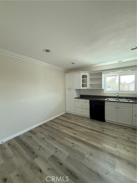 Building Photo - 7100 Cerritos Ave
