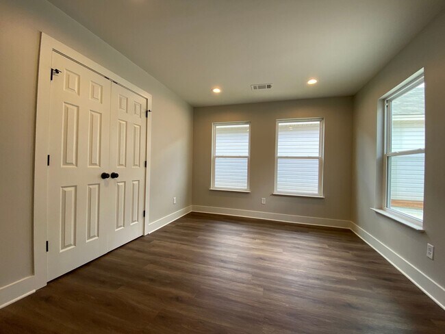 Building Photo - Home for rent in Montgomery!!! View with 48 Hours Notice!