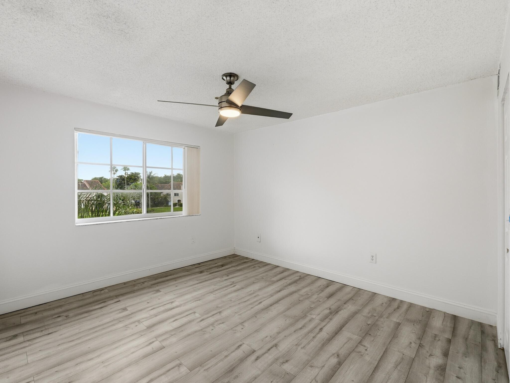 Building Photo - 12166 Saint Andrews Pl