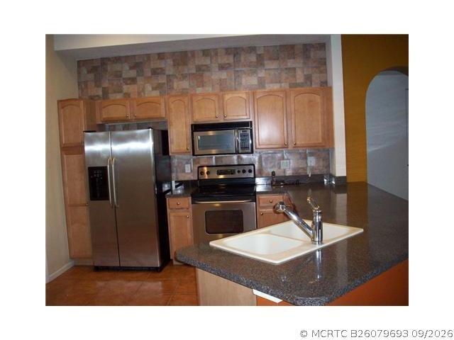 Building Photo - 6173 NW E Deville Cir