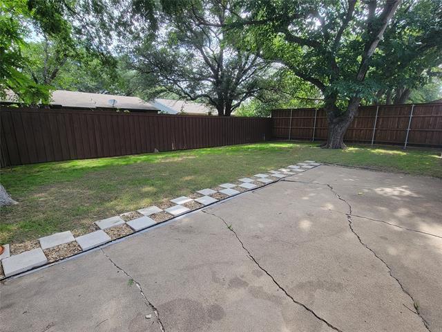 Building Photo - 533 Hightrail Dr