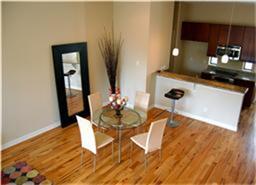 Building Photo - 1525 Birdsall St