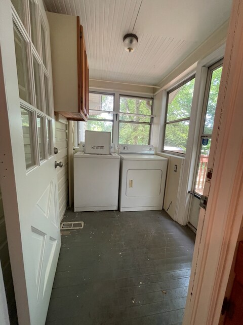 Building Photo - 255 S Sunset Dr