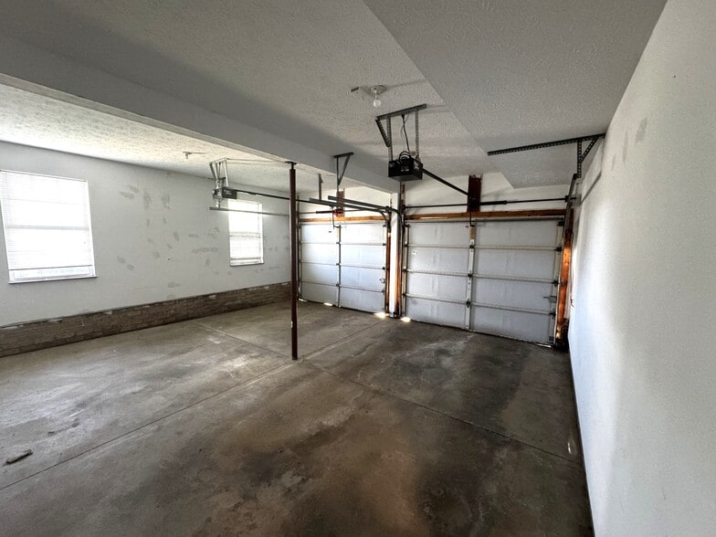 Building Photo - 3688 Harris Ave NW