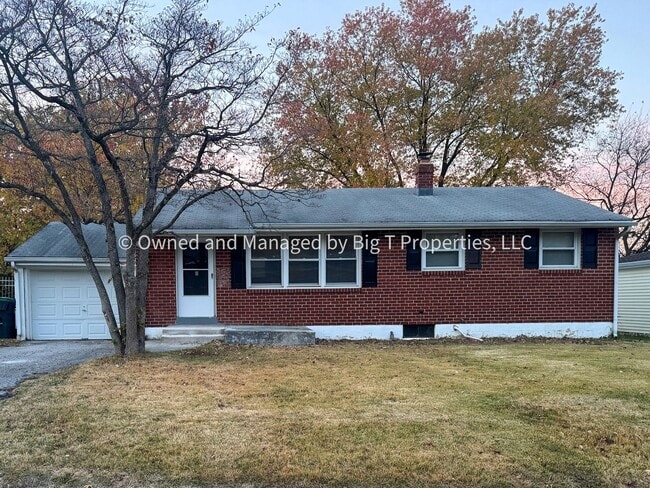 Primary Photo - Cute ranch house with huge fenced yard