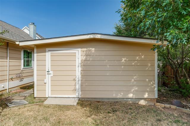 Building Photo - 9832 Old Field Dr