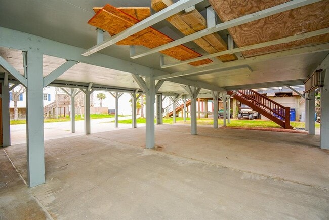 Building Photo - 400-1/2 4th St