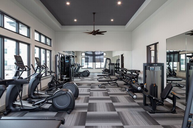 Building Photo - Modern 2 Bed in Cypress — 2 Months Free, $...