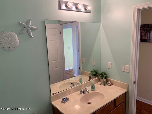 Building Photo - 106 Jardin De Mer Pl