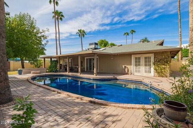 Building Photo - 8201 E Montebello Ave