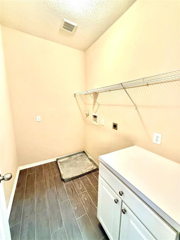 Building Photo - 908 Sterling Creek Cir