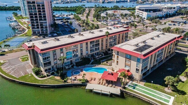 Building Photo - 105 Island Way