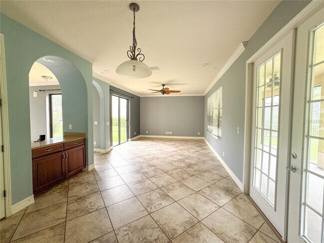Building Photo - 20318 Chestnut Grove Dr