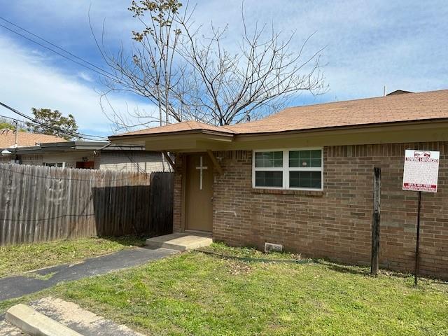 Primary Photo - 907 S Mesquite St