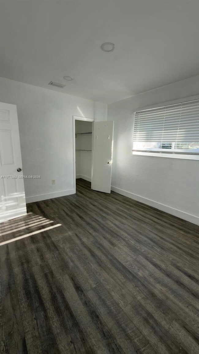 Building Photo - 326 NW 97th St