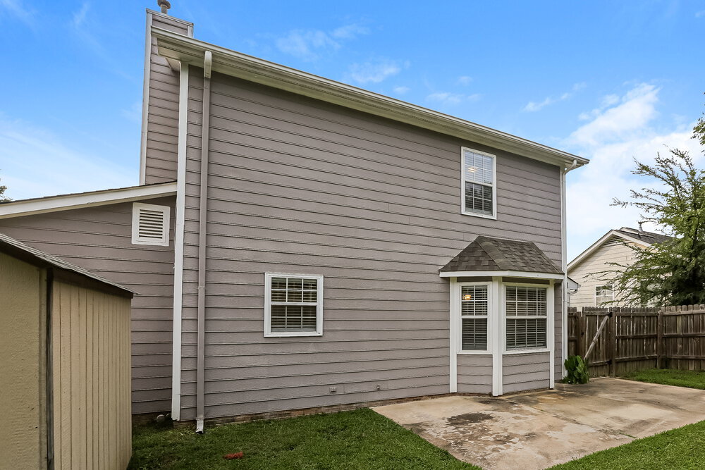 Building Photo - 4817 Farmview Dr