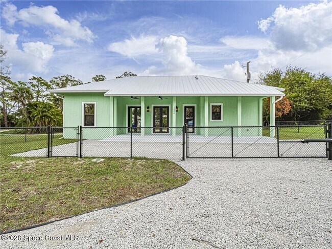 Building Photo - 12906 83rd Ave