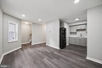Building Photo - 1221 Kater St