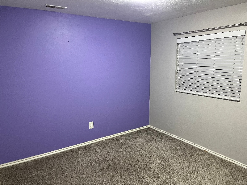 Building Photo - 573 E Main St