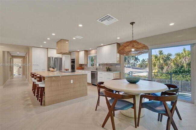 Building Photo - 1673 Bel Air Ave