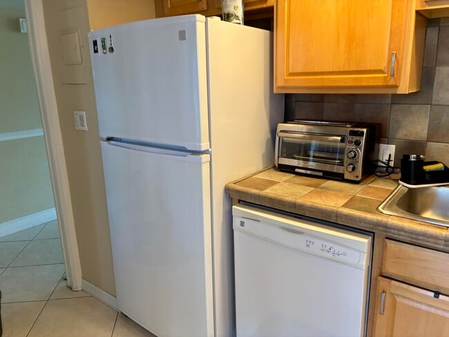 Building Photo - 2691 S Course Dr