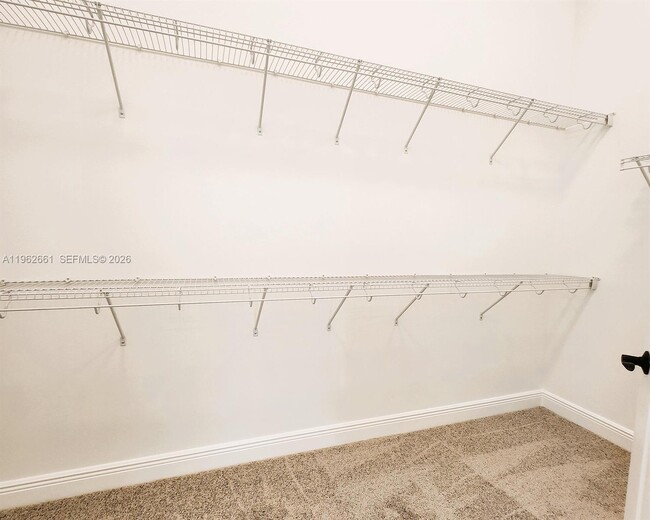 Building Photo - 5243 Rivo Alto Cir