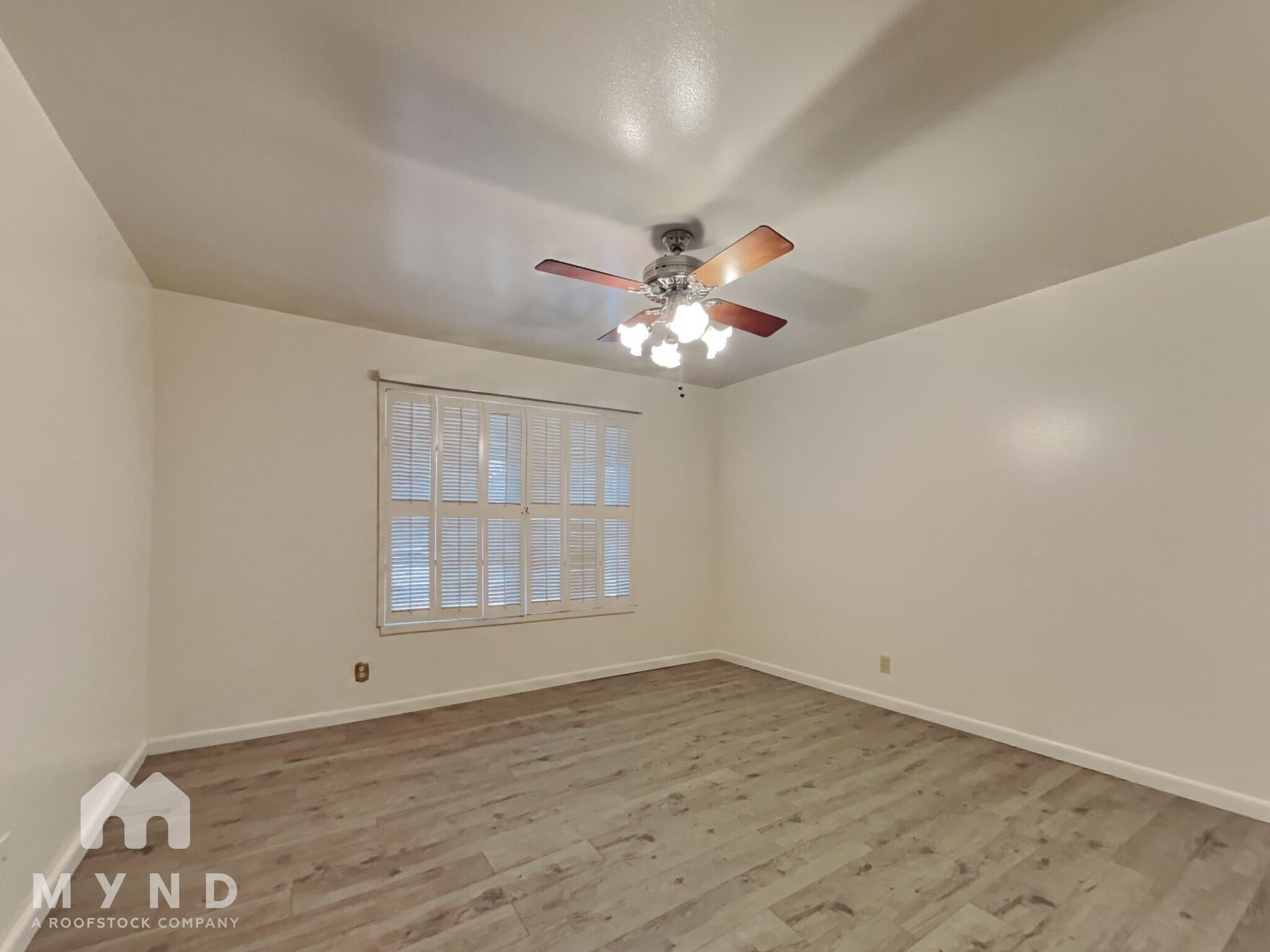 Building Photo - 7527 Quail Run Dr