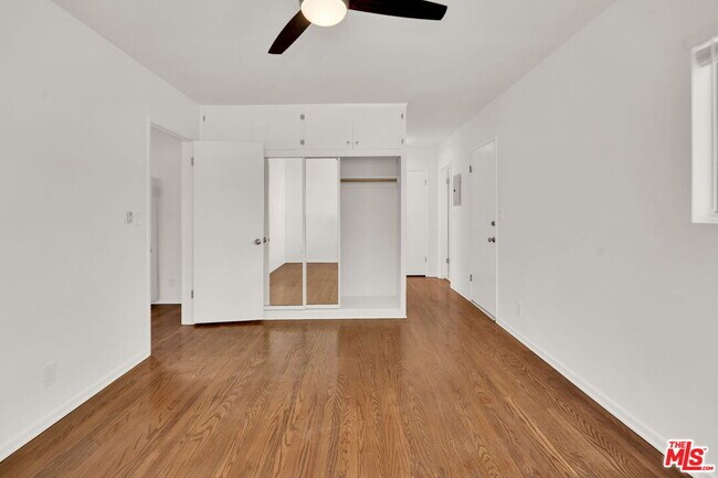 Building Photo - 950 Euclid St