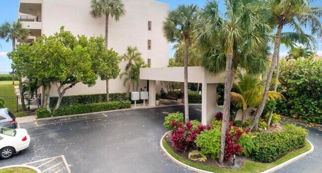 Building Photo - 420 Celestial Way