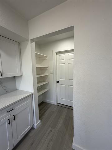 Building Photo - 806 S Atkerson Ln