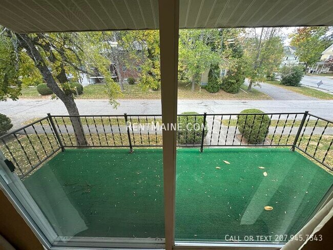 Building Photo - 43 Longrale Park