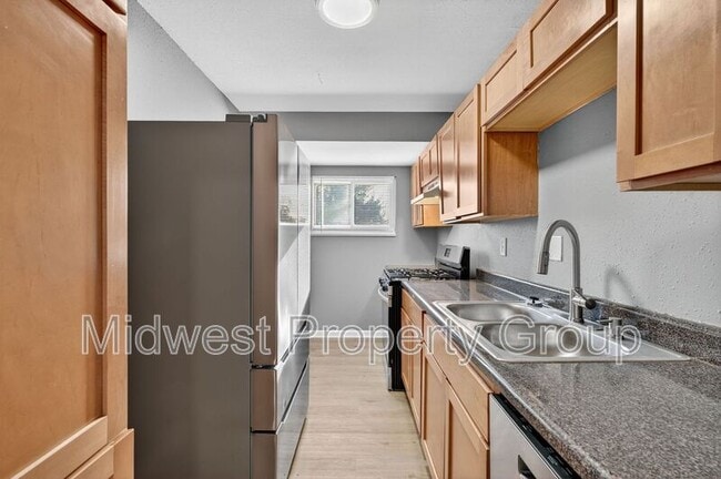 Building Photo - 148 Glen Garry Rd