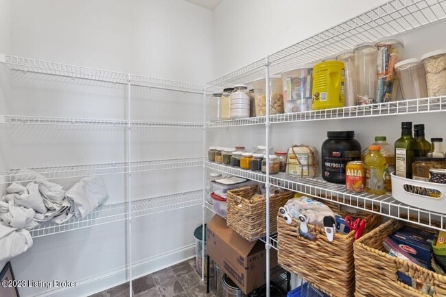 Building Photo - 18507 Chadwick Glen Cir