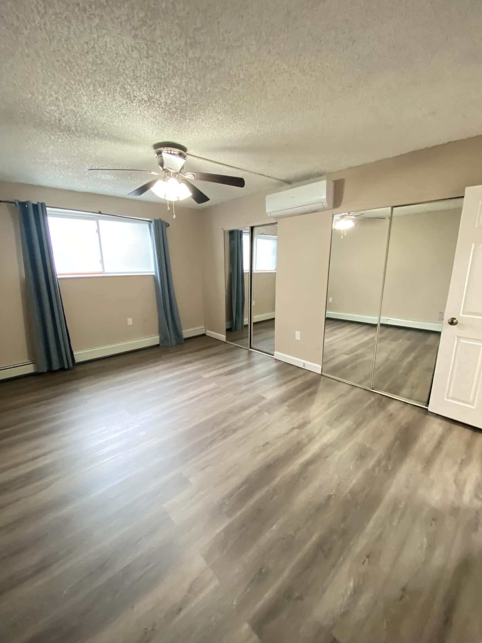 Large bedroom - 110 Byberry Rd