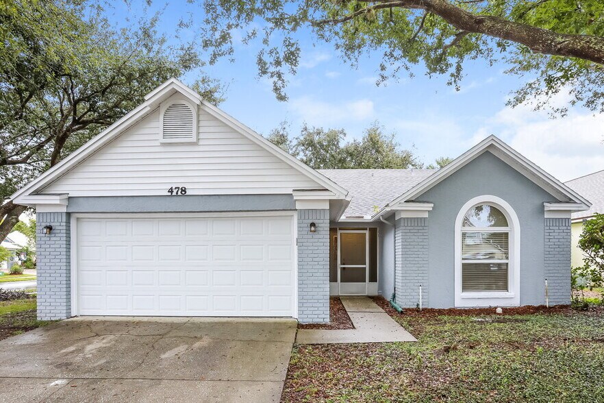 Primary Photo - 478 Whittingham Pl