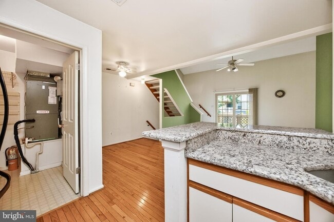 Building Photo - 1014 Foxmeadow Dr