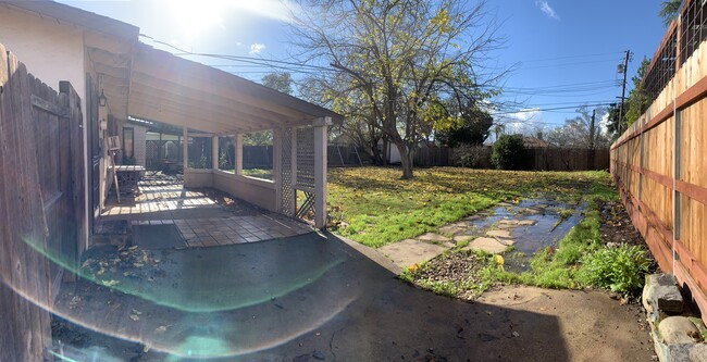 Building Photo - 7110 Celia Ave